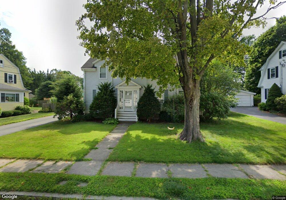 31 Bennington St, Needham Heights, MA 02494 - photo 1