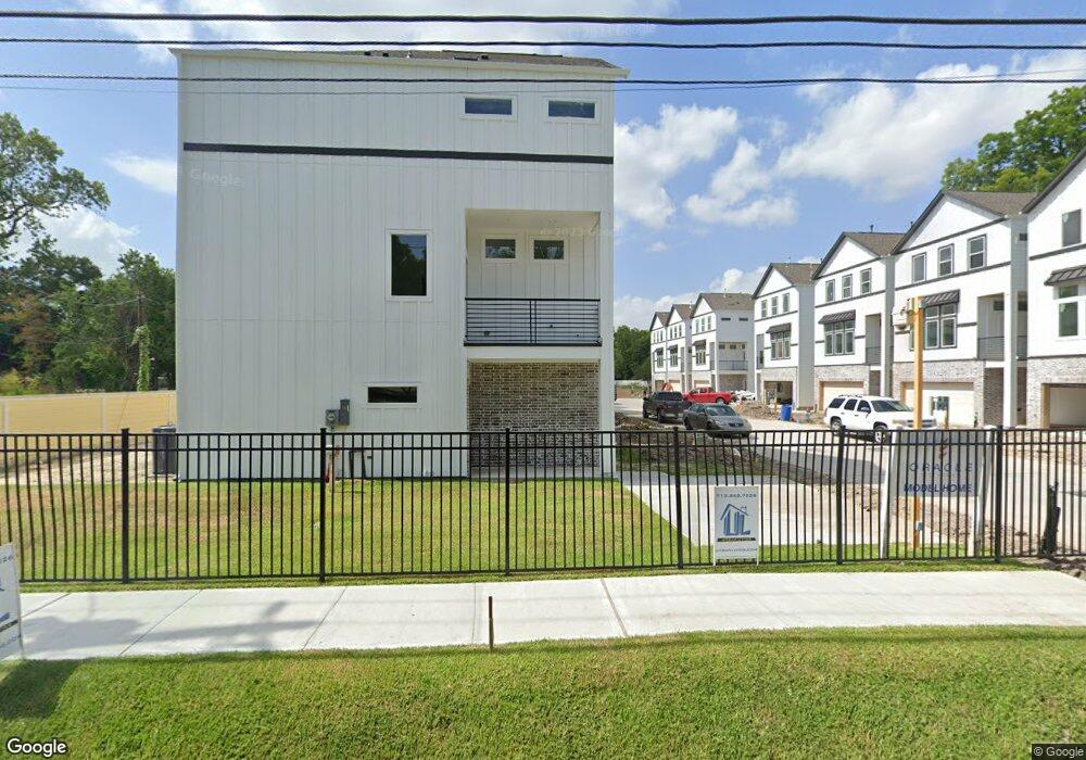 401 W Donovan St, Houston, TX 77091 - photo 1