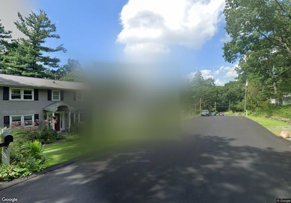 7 Warton Rd, Nashua, NH 03062 - photo 1