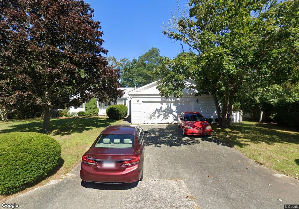 28 Meribah Ln, Falmouth, MA 02540 - photo 1