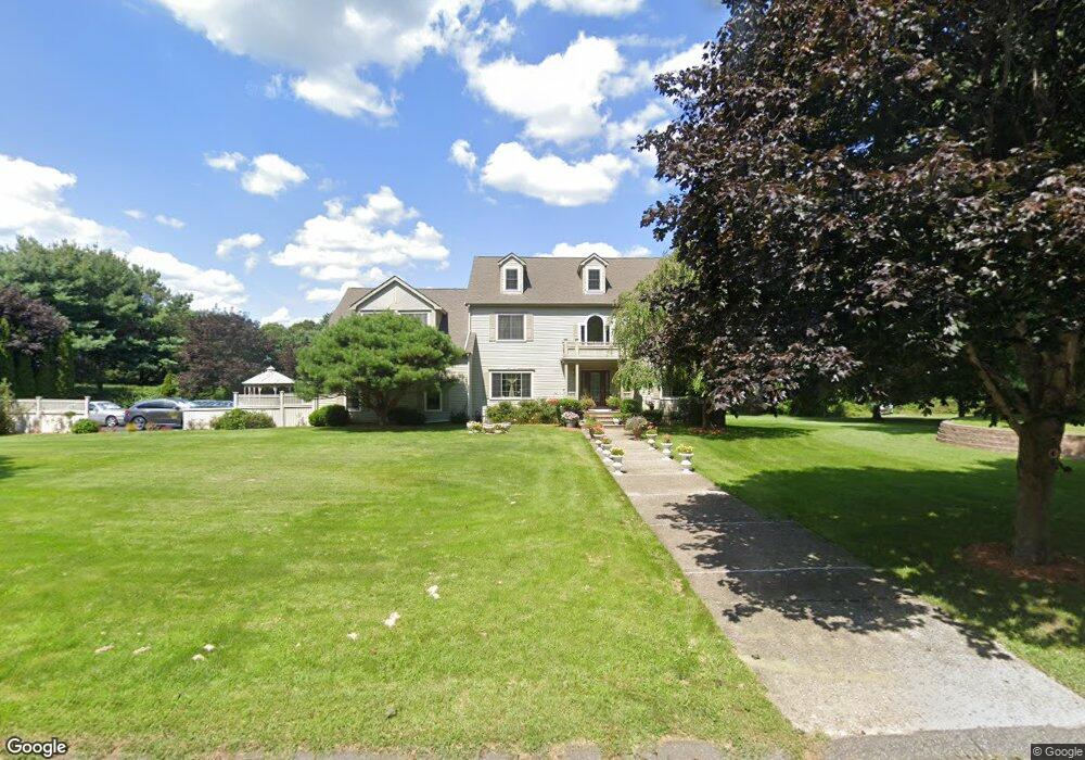 5 Creek Dr, Norfolk, MA 02056 - photo 1