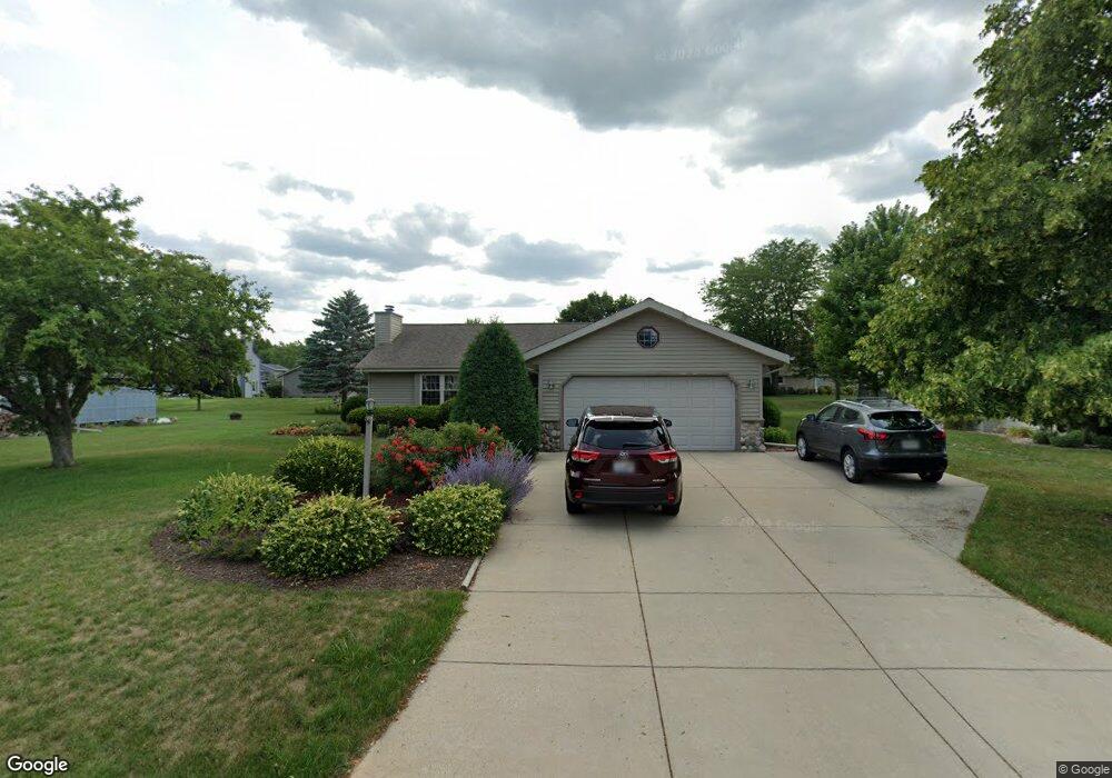 W159N10517 Fieldstone Pass, Germantown, WI 53022 - photo 1