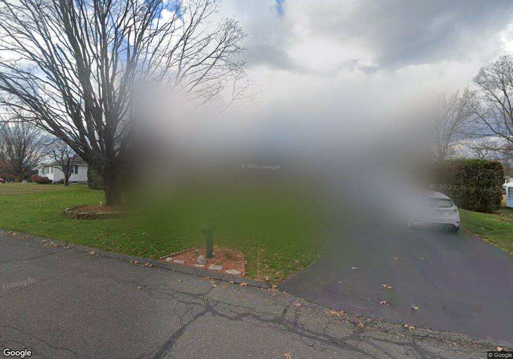 15 Overlook Dr, Easthampton, MA 01027 - photo 1