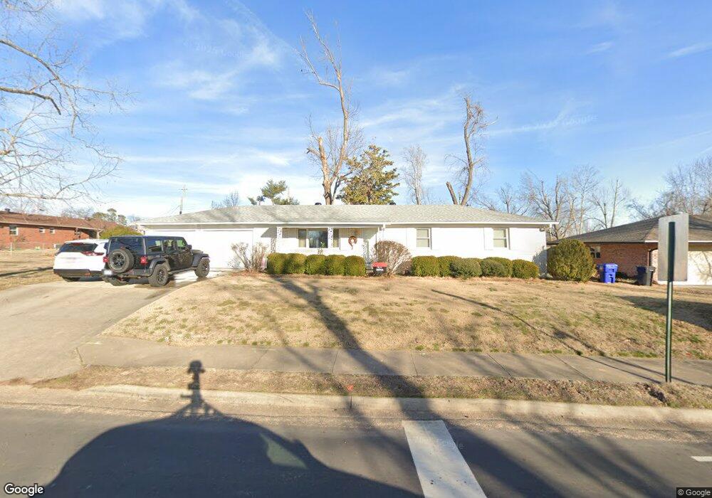 1905 S 13th St, Rogers, AR 72758 - photo 1