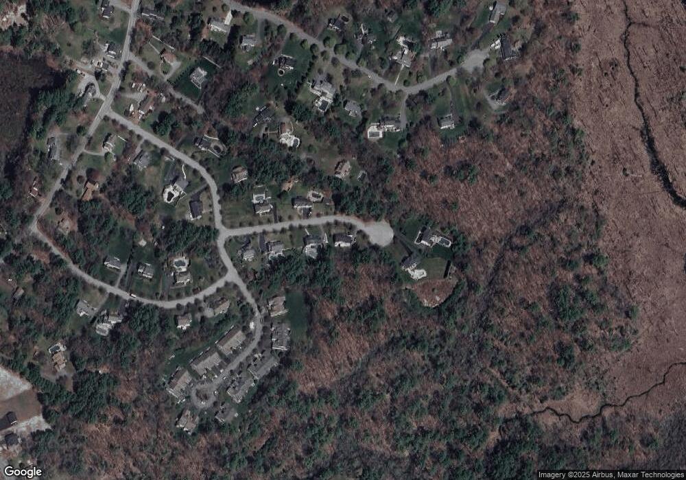 8 Pineneedle Rd, Georgetown, MA 01833 - photo 1