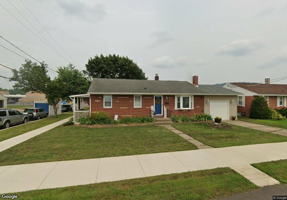 701 E 10th St, Berwick, PA 18603 - photo 1