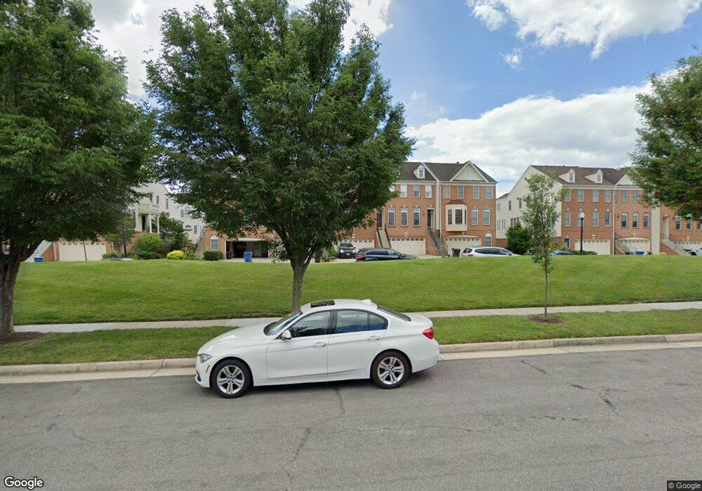 42697 Newcomer Terrace, Chantilly, VA 20152 - photo 1