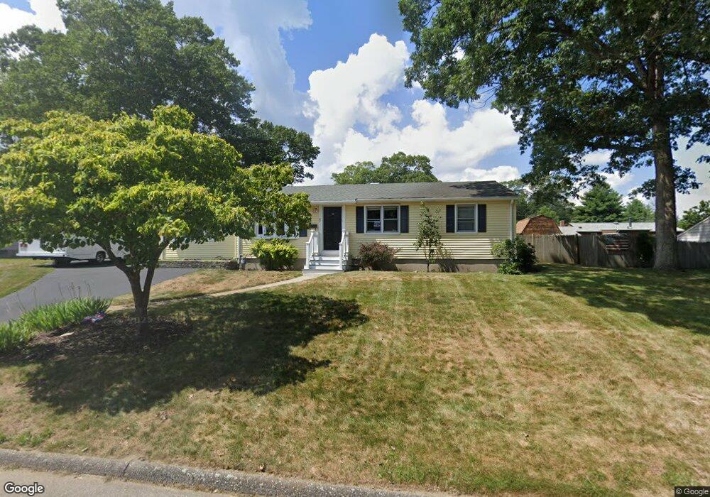 47 Walker Rd, Warwick, RI 02889 - photo 1