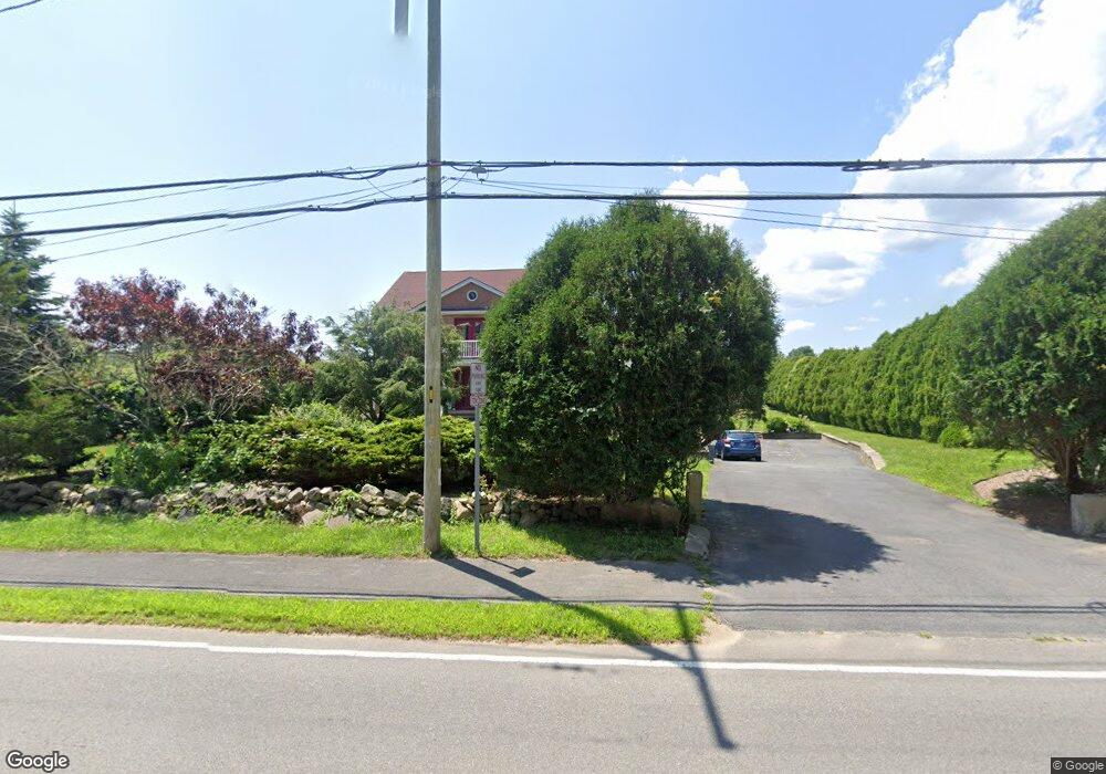 446 Bakerville Rd, South Dartmouth, MA 02748 - photo 1