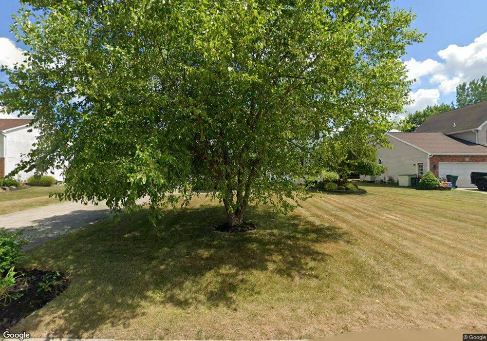 7247 Erica Ln, North Tonawanda, NY 14120 - photo 1