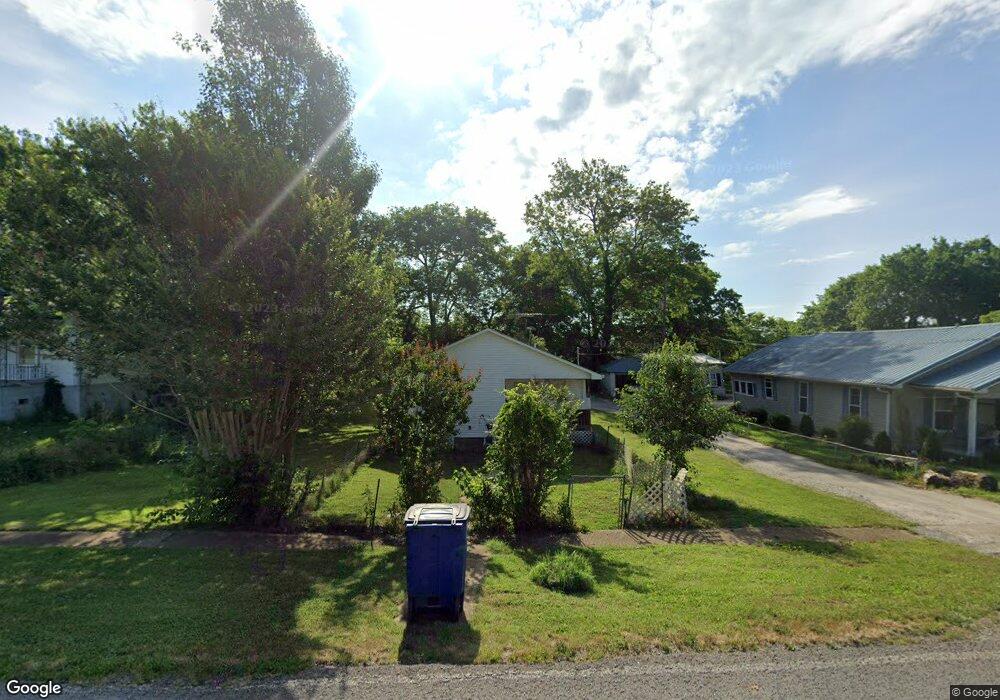 205 Shelbyville Mills Rd, Shelbyville, TN 37160 - photo 1