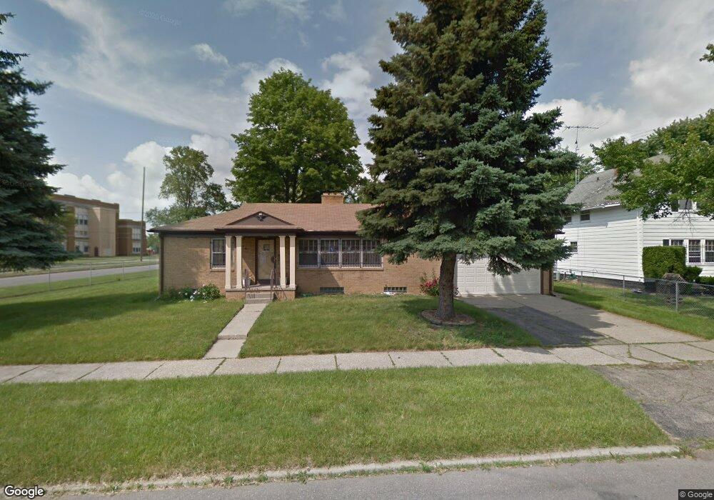 2326 Berkley St, Flint, MI 48504 - photo 1