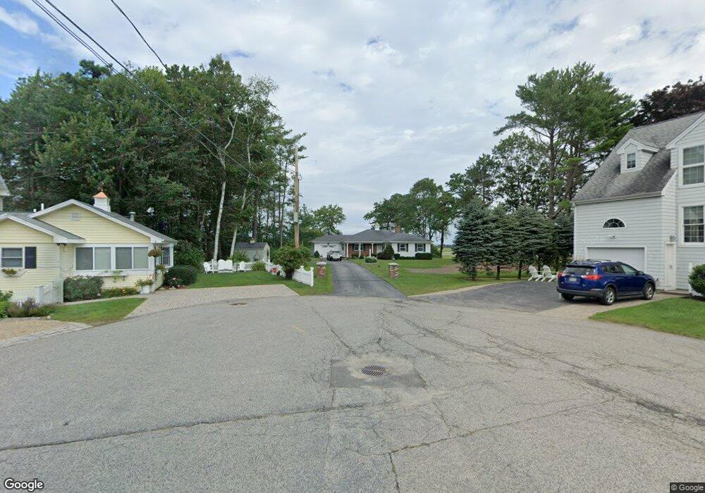 62 Bayview Ave, Ogunquit, ME 03907 - photo 1