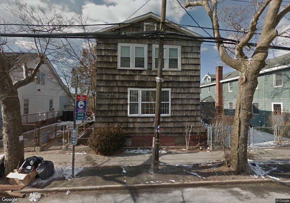 1505 Cross Bay Blvd, Broad Channel, NY 11693 - photo 1