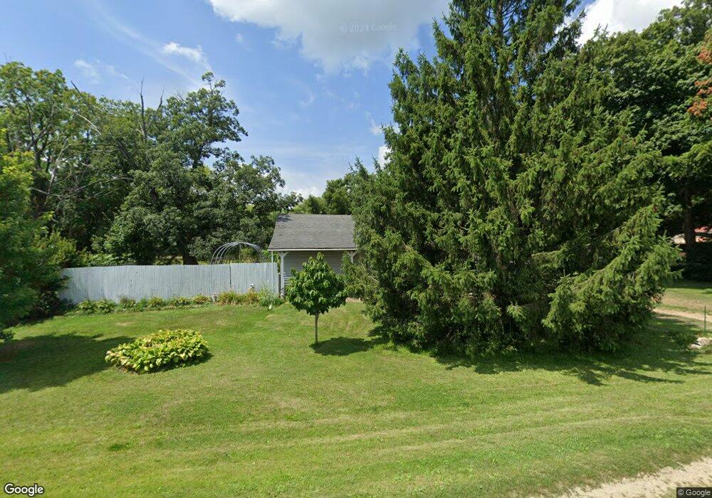 5180 N Damascus Rd, Freeport, IL 61032 - photo 1