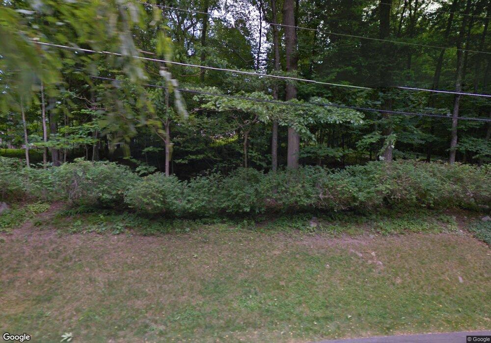 80 Walnut Grove Rd, Ridgefield, CT 06877 - photo 1