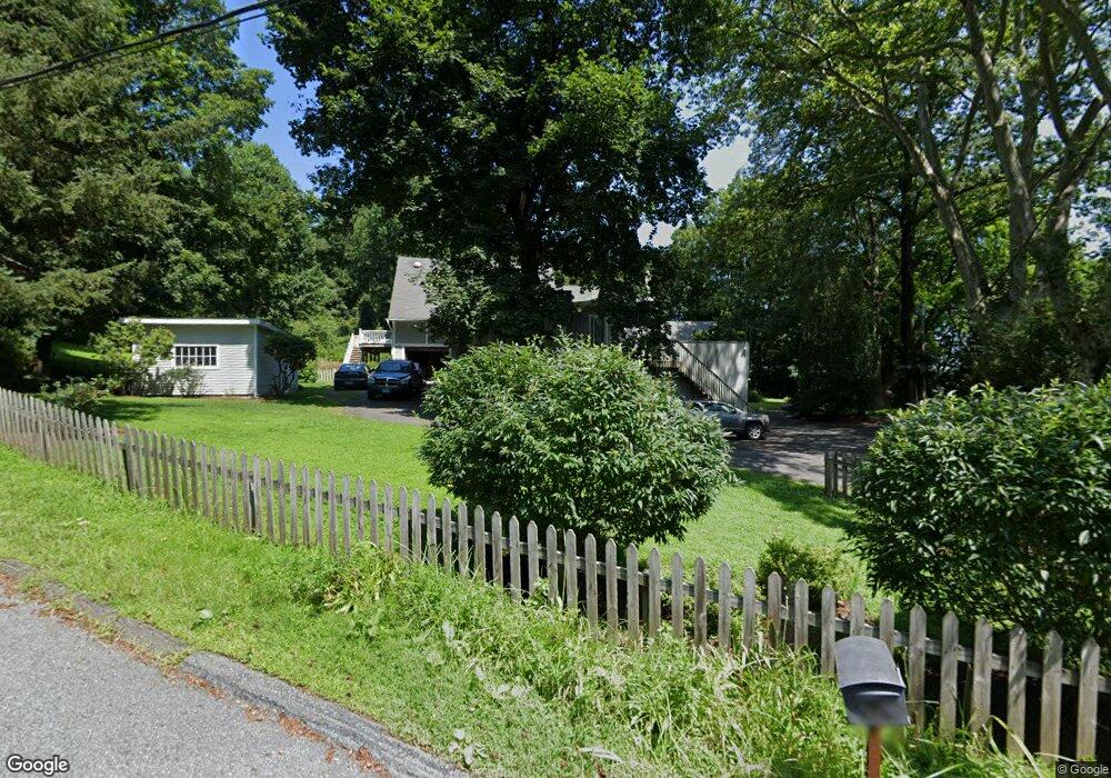 36 Catalpa Rd, Wilton, CT 06897 - photo 1