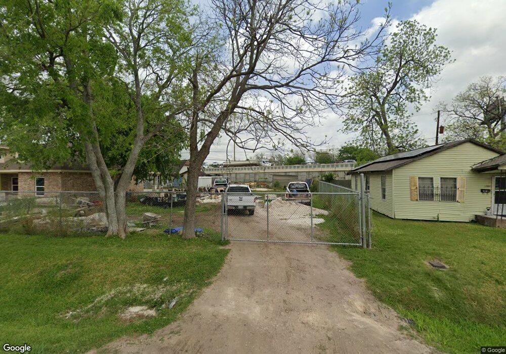 2707 Milwaukee St, Houston, TX 77026 - photo 1