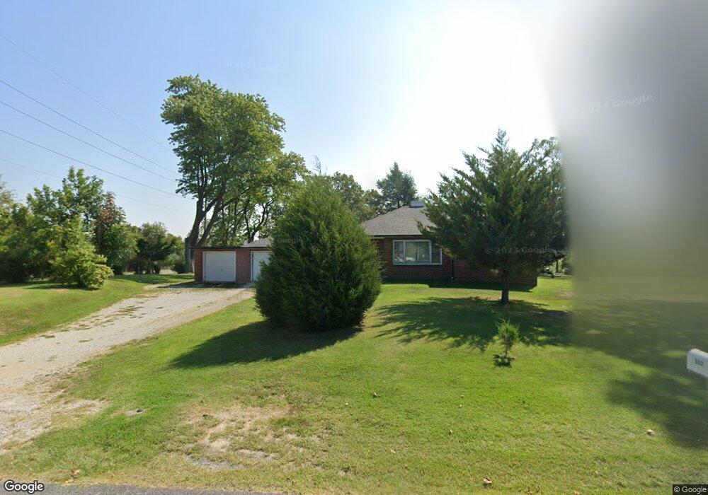 302 Hilltop Ln, Collinsville, IL 62234 - photo 1