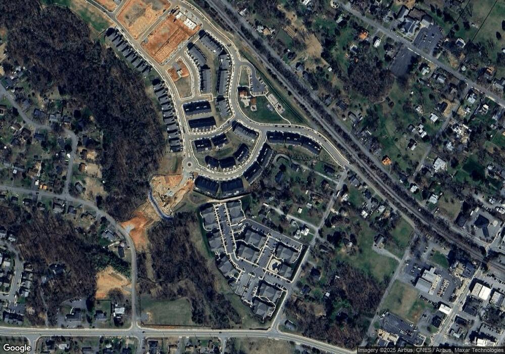 4431 Alston St unit 41, Crozet, VA 22932 - photo 1