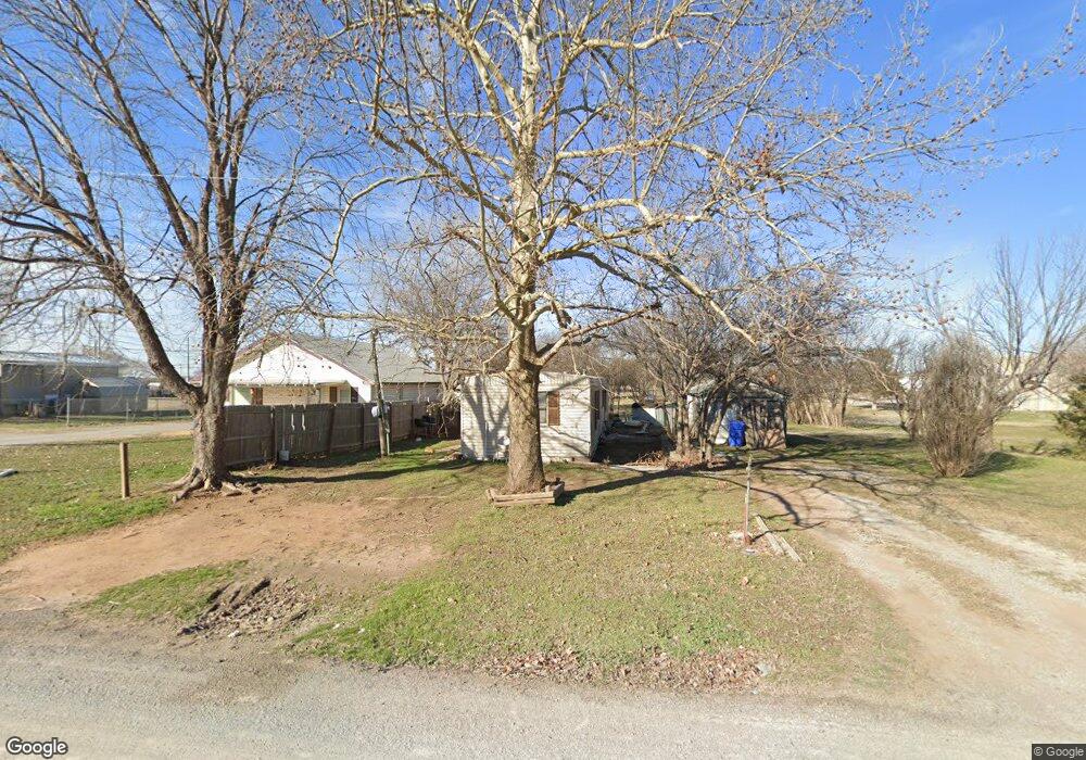 703 6th St, Cache, OK 73527 - photo 1