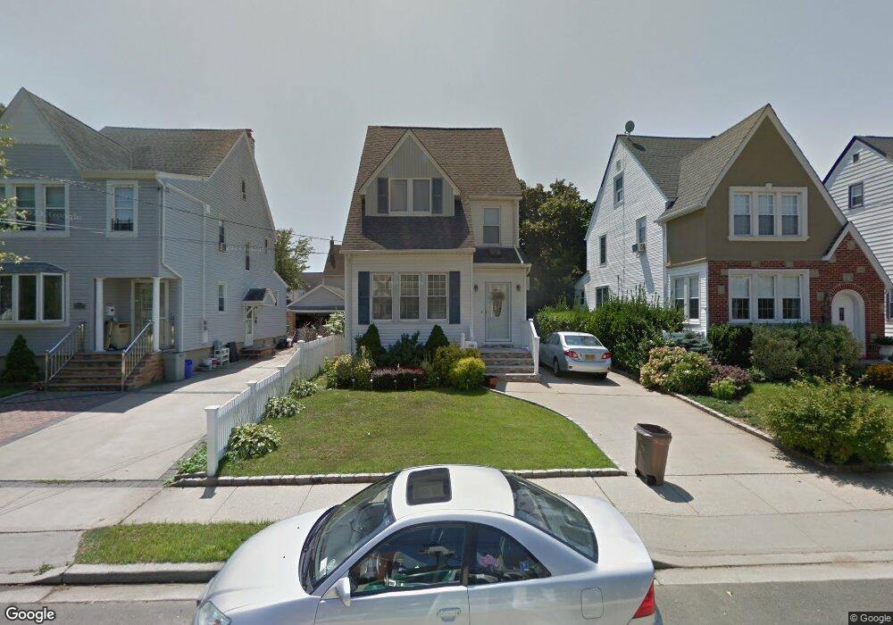 144 Locust St, Valley Stream, NY 11581 - photo 1