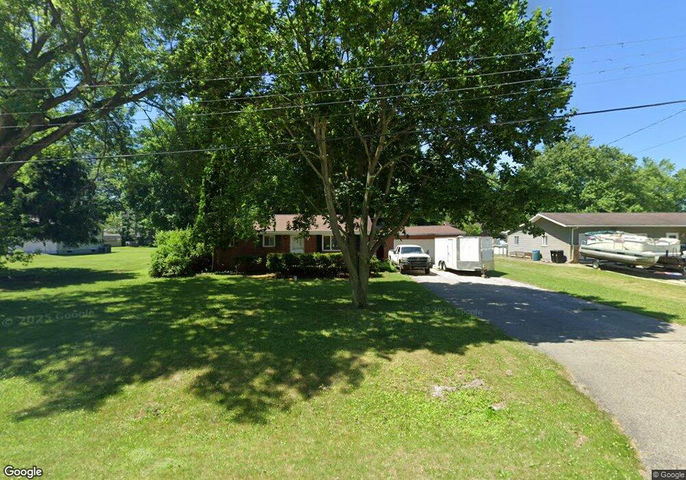 4175 Pheasant Dr, Flint, MI 48506 - photo 1