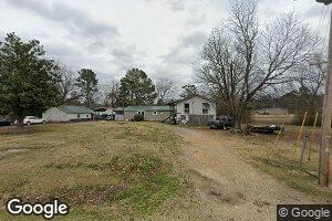 609 S 5th St, Gurdon, AR 71743