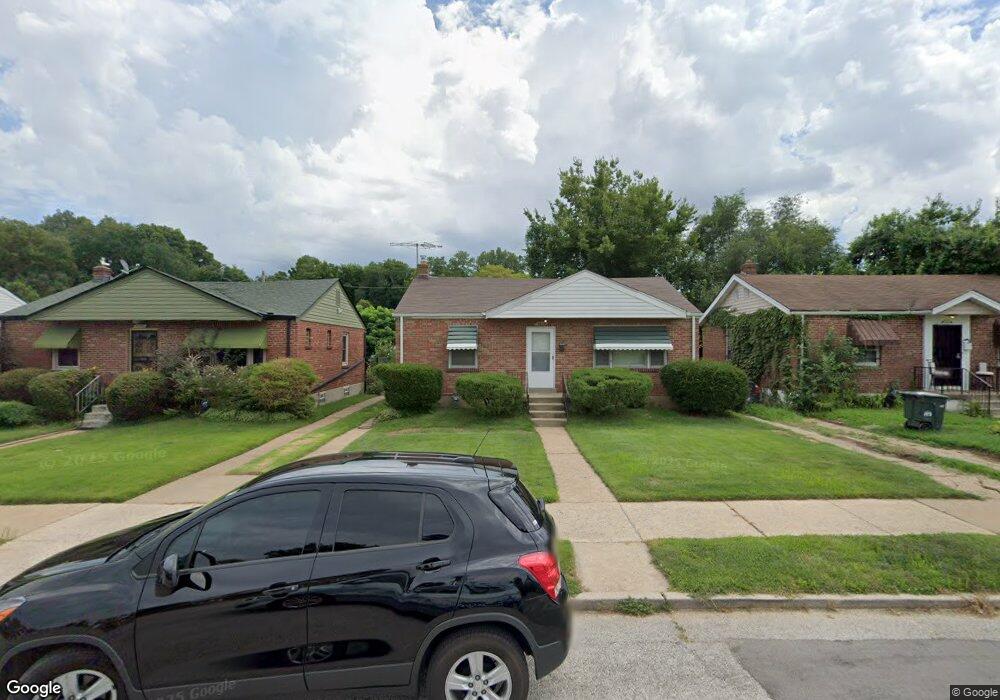 4536 Dryden Ave, Saint Louis, MO 63115 - photo 1