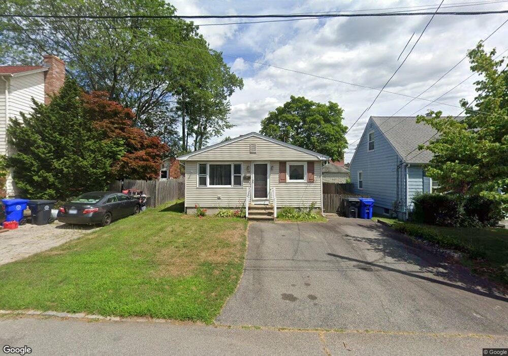 38 Sumach Ave, Riverside, RI 02915 - photo 1