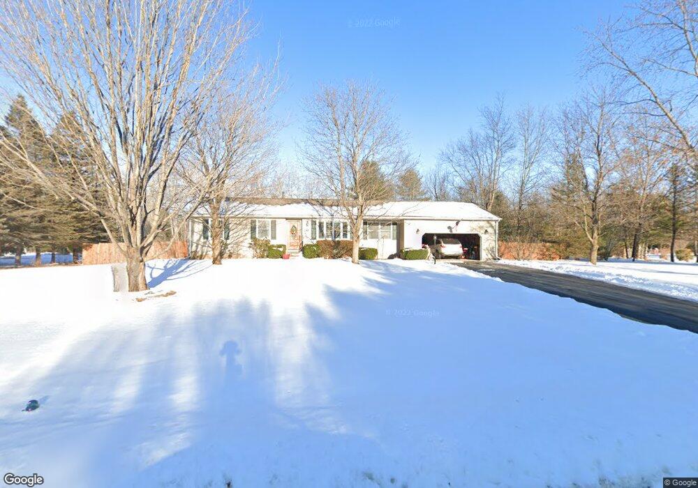 5 Beverly St, Saratoga Springs, NY 12866 - photo 1