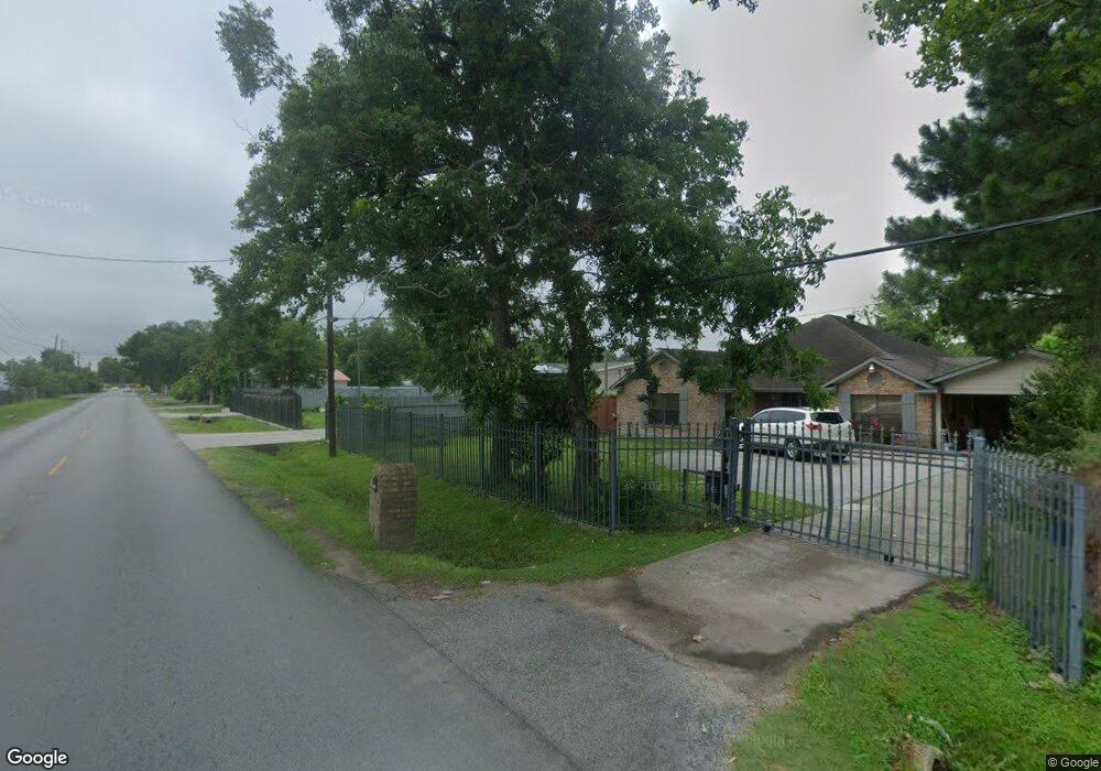 11747 Gloger St, Houston, TX 77039 - photo 1