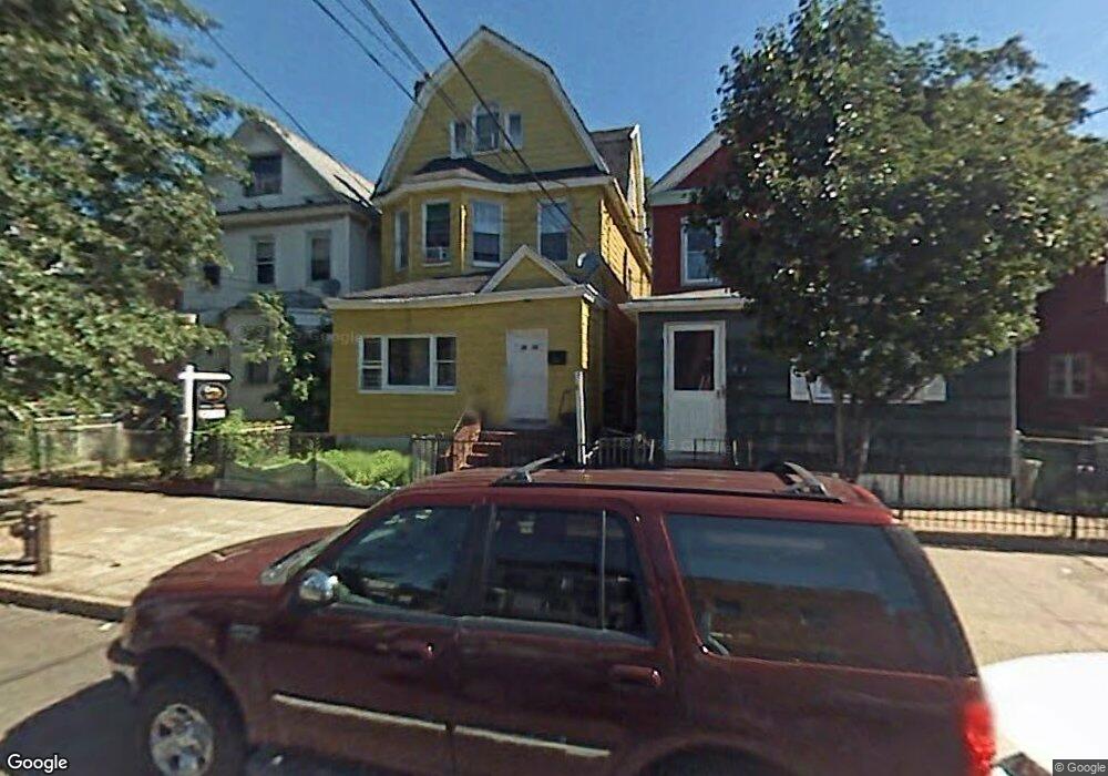 4039 Warren St, Elmhurst, NY 11373 - photo 1