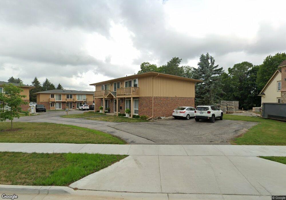 940 Flint D-13, Frankenmuth, MI 48734 - photo 1