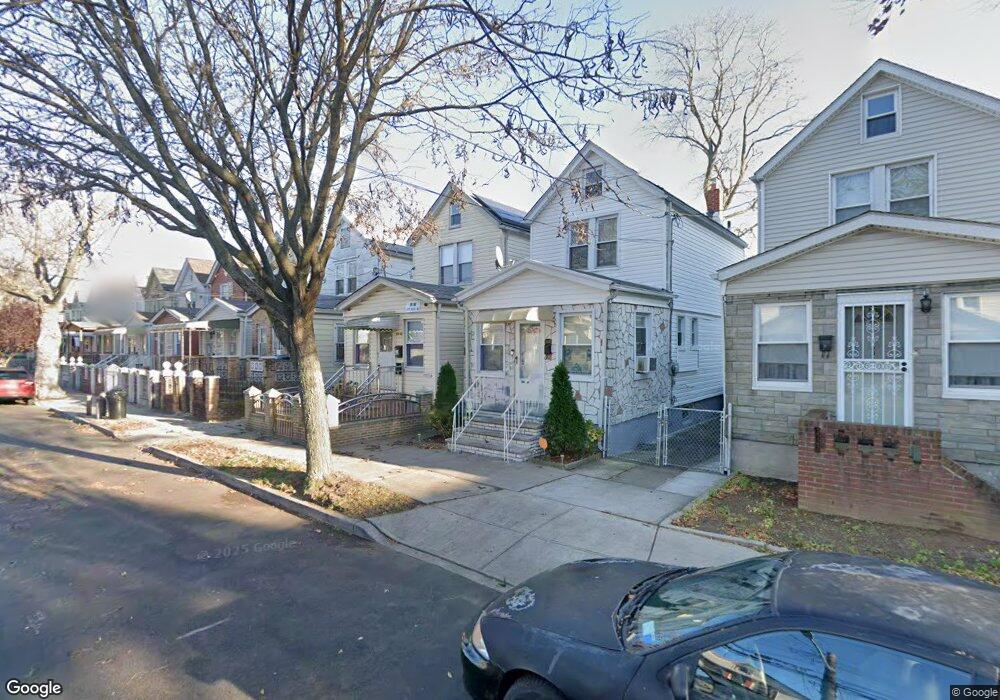 15040 116th Rd, Jamaica, NY 11434 - photo 1