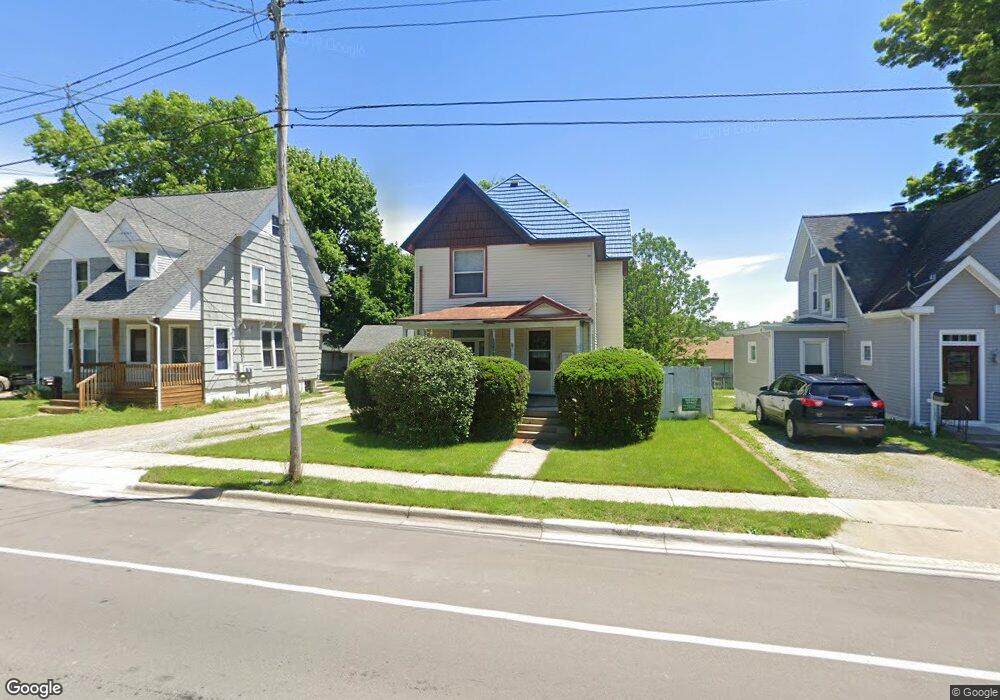 127 S Mckenzie St, Adrian, MI 49221 - photo 1