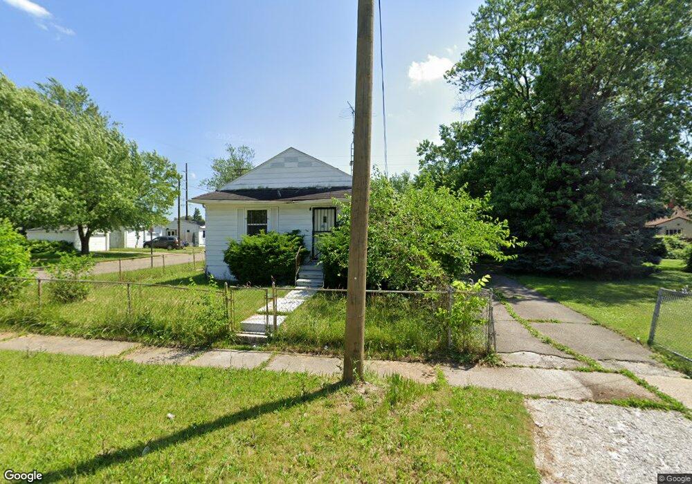 1401 Waldman Ave, Flint, MI 48507 - photo 1