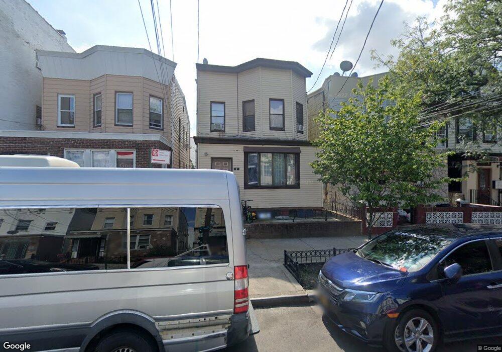 9520 41st Ave, Elmhurst, NY 11373 - photo 1