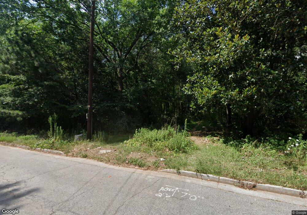 6714 Parkway Dr, Lithonia, GA 30058 - photo 1