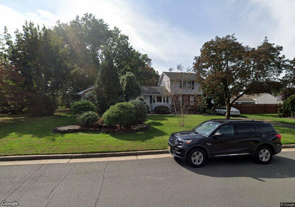 77 Orchard Rd, Middlesex, NJ 08846 - photo 1