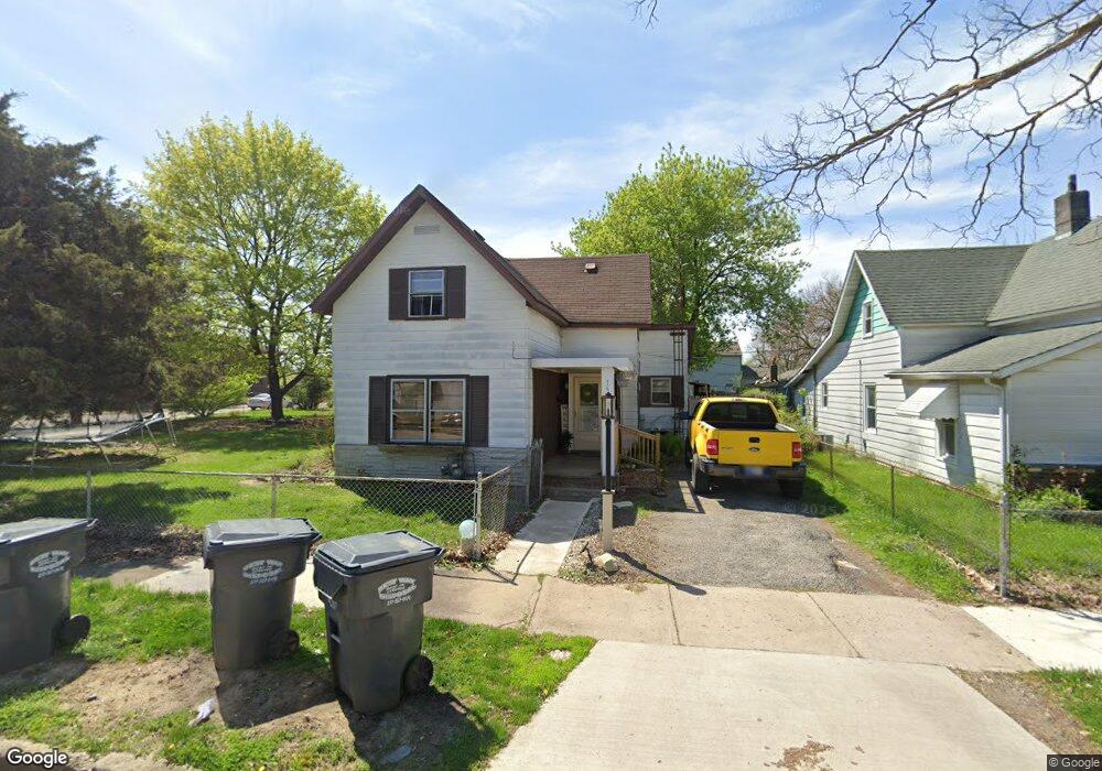 1527 Cedar St, Anderson, IN 46016 - photo 1
