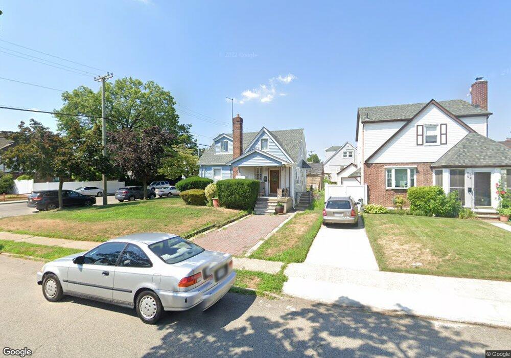 8556 253rd St, Bellerose, NY 11426 - photo 1