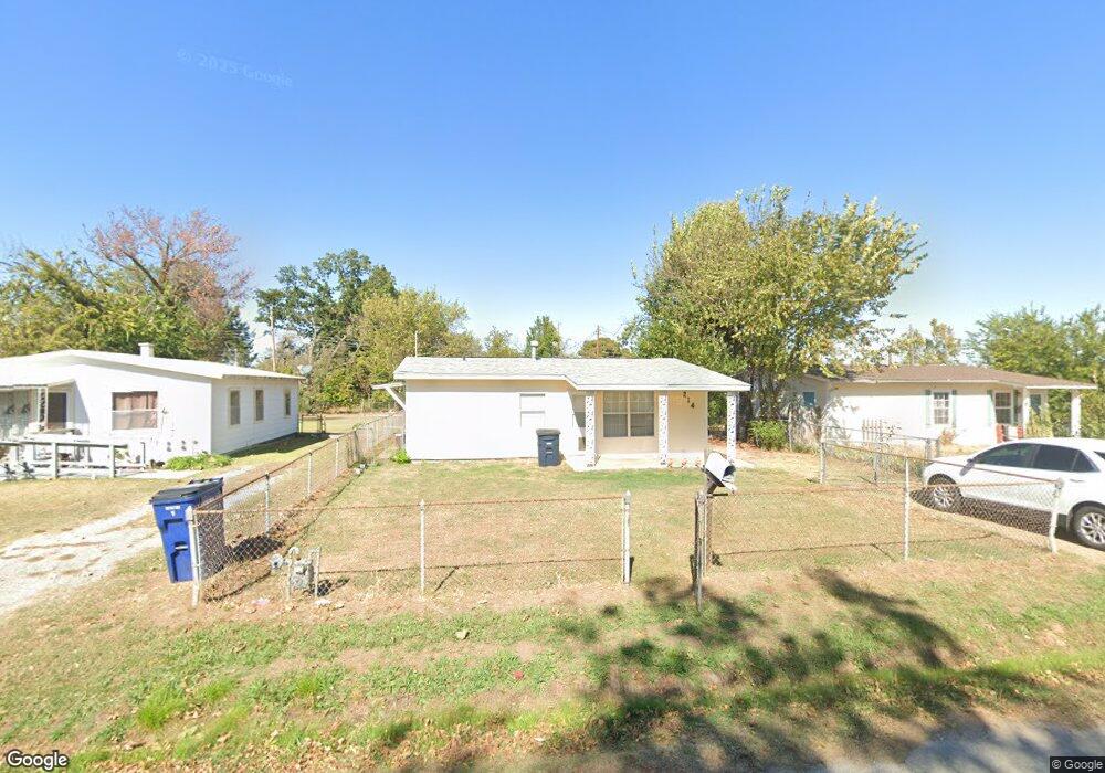 214 W 33rd St, Shawnee, OK 74804 - photo 1