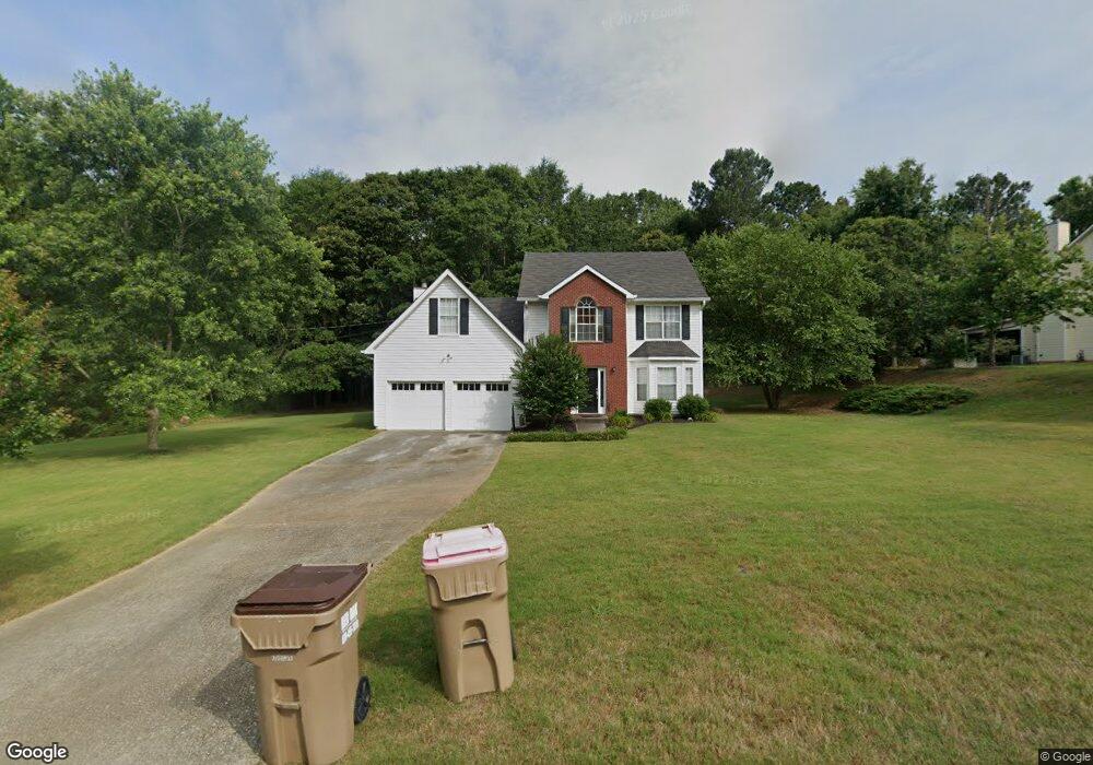 7320 Clubcrest Dr, Flowery Branch, GA 30542 - photo 1