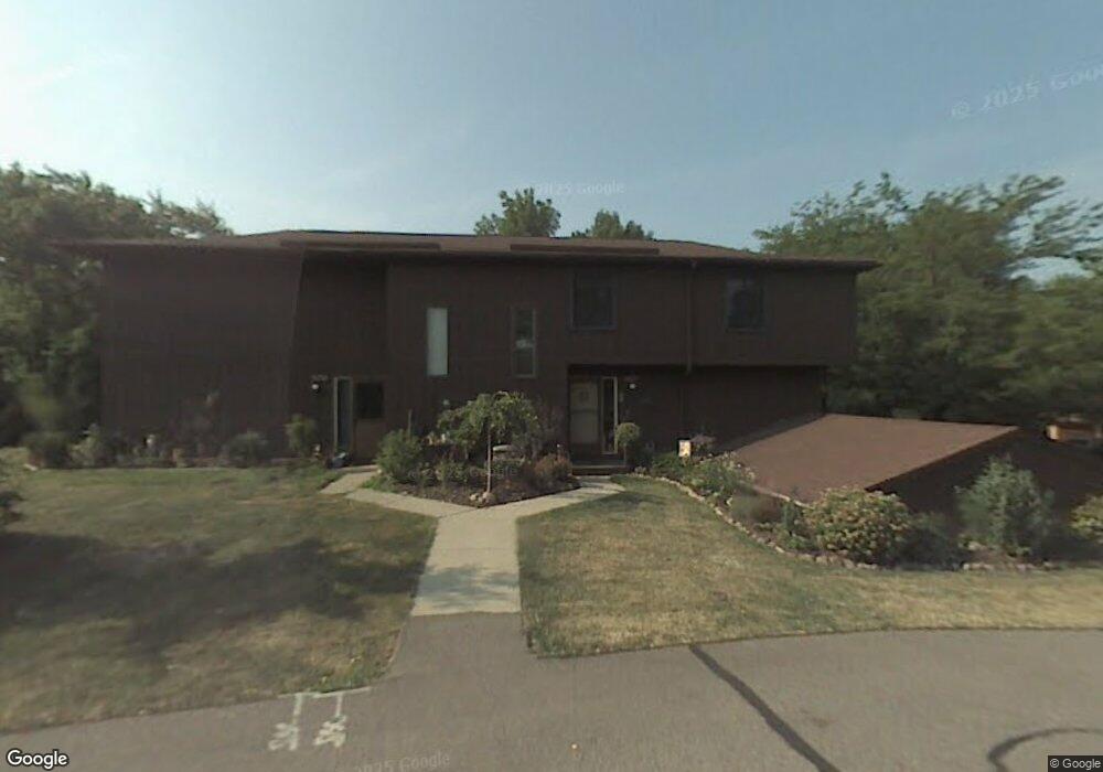 7327 Creekwood Dr, North Royalton, OH 44133 - photo 1