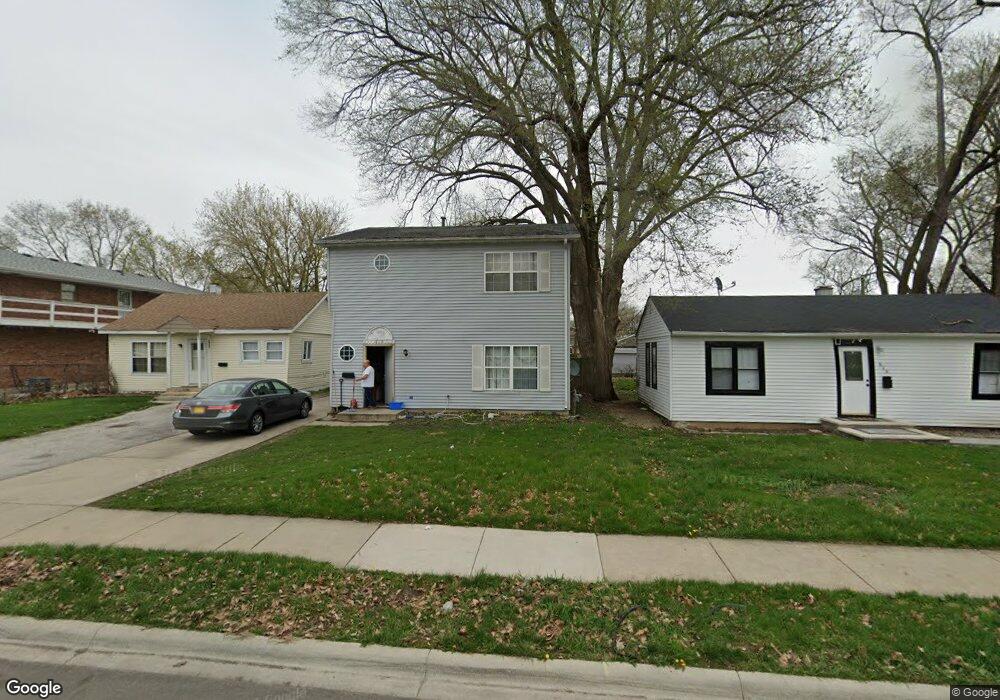 615 N Elmwood Dr, Aurora, IL 60506 - photo 1