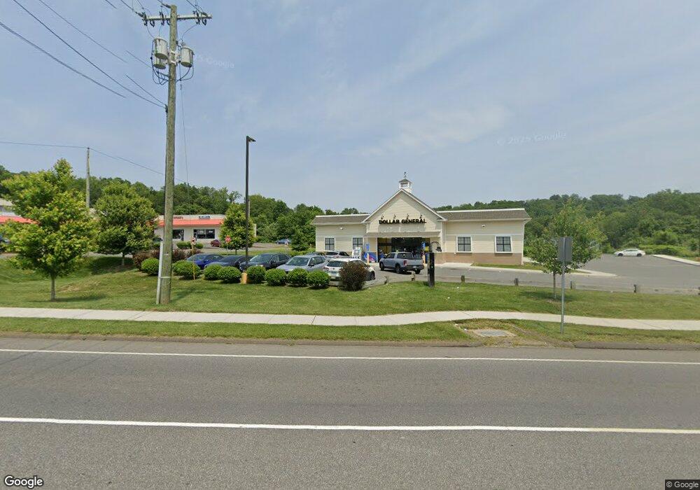 128 Oxford Rd, Oxford, CT 06478 - photo 1