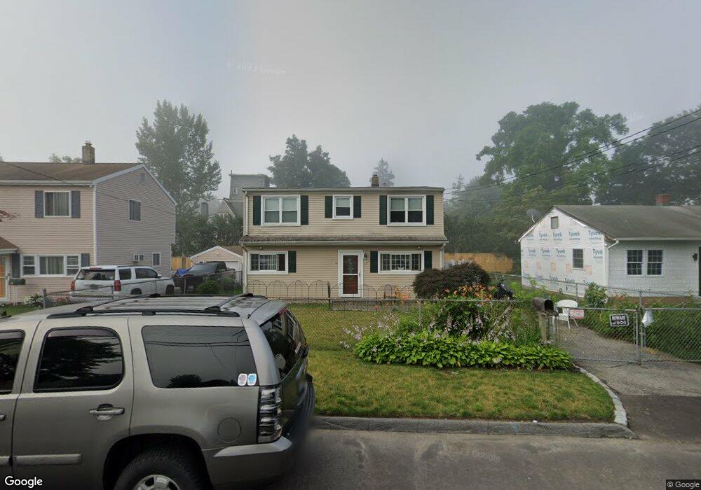 39 Lewelyn Rd, Stamford, CT 06902 - photo 1