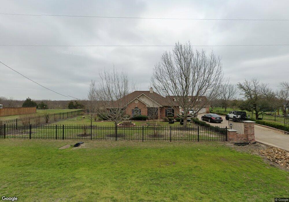 1013 N Spikes Rd, Corsicana, TX 75110 - photo 1