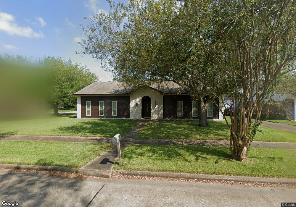 357 W Castle Harbour Dr, Friendswood, TX 77546 - photo 1